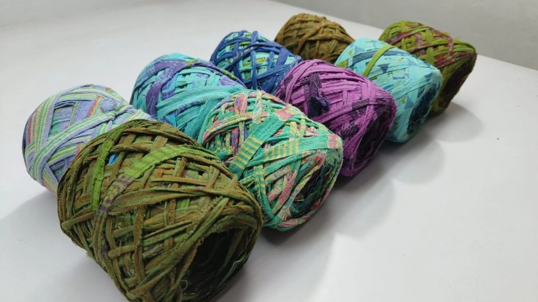 Linen Sportweight Yarn