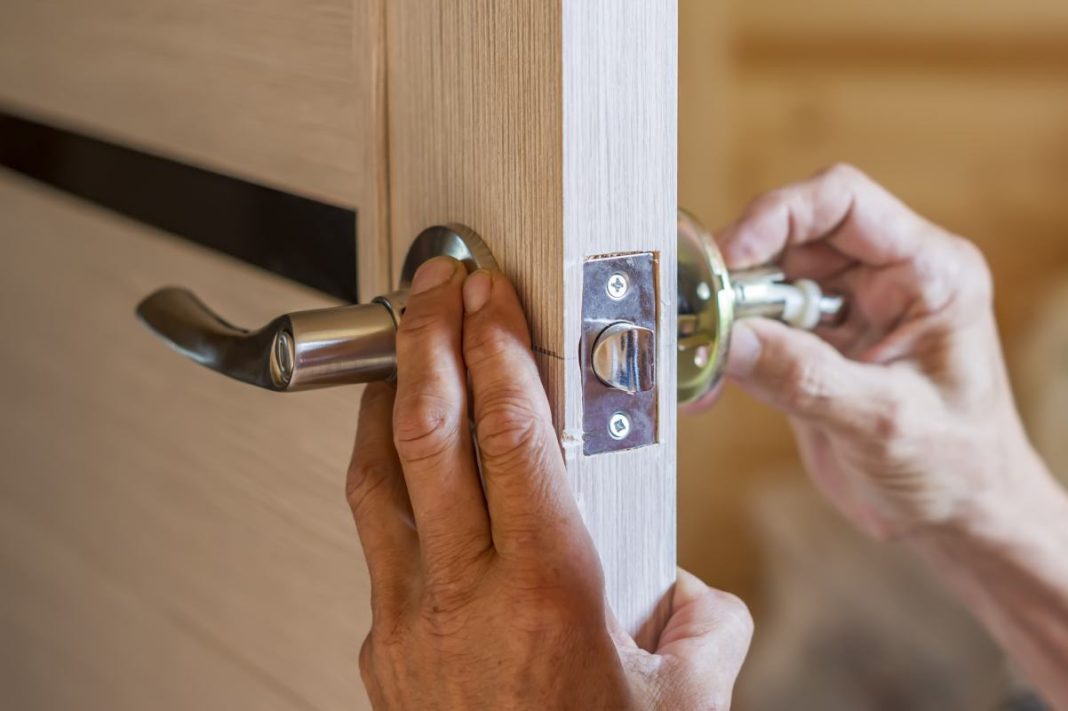 mobile locksmith services in Lake Worth FL